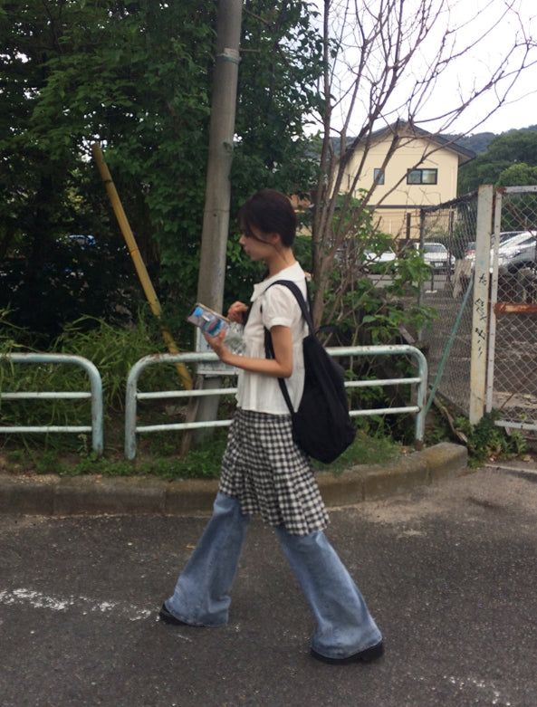 ヨオ キャット ウォッシング ロー ブーツカット パンツ