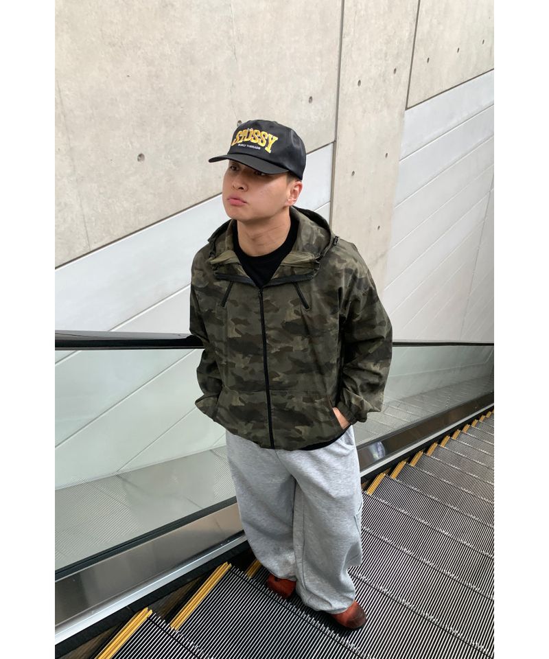 Pocket Curved Sweatpants