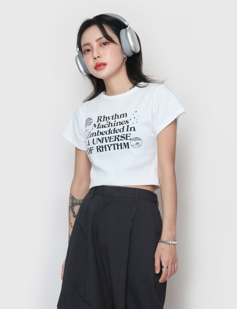 cropped T-shirt