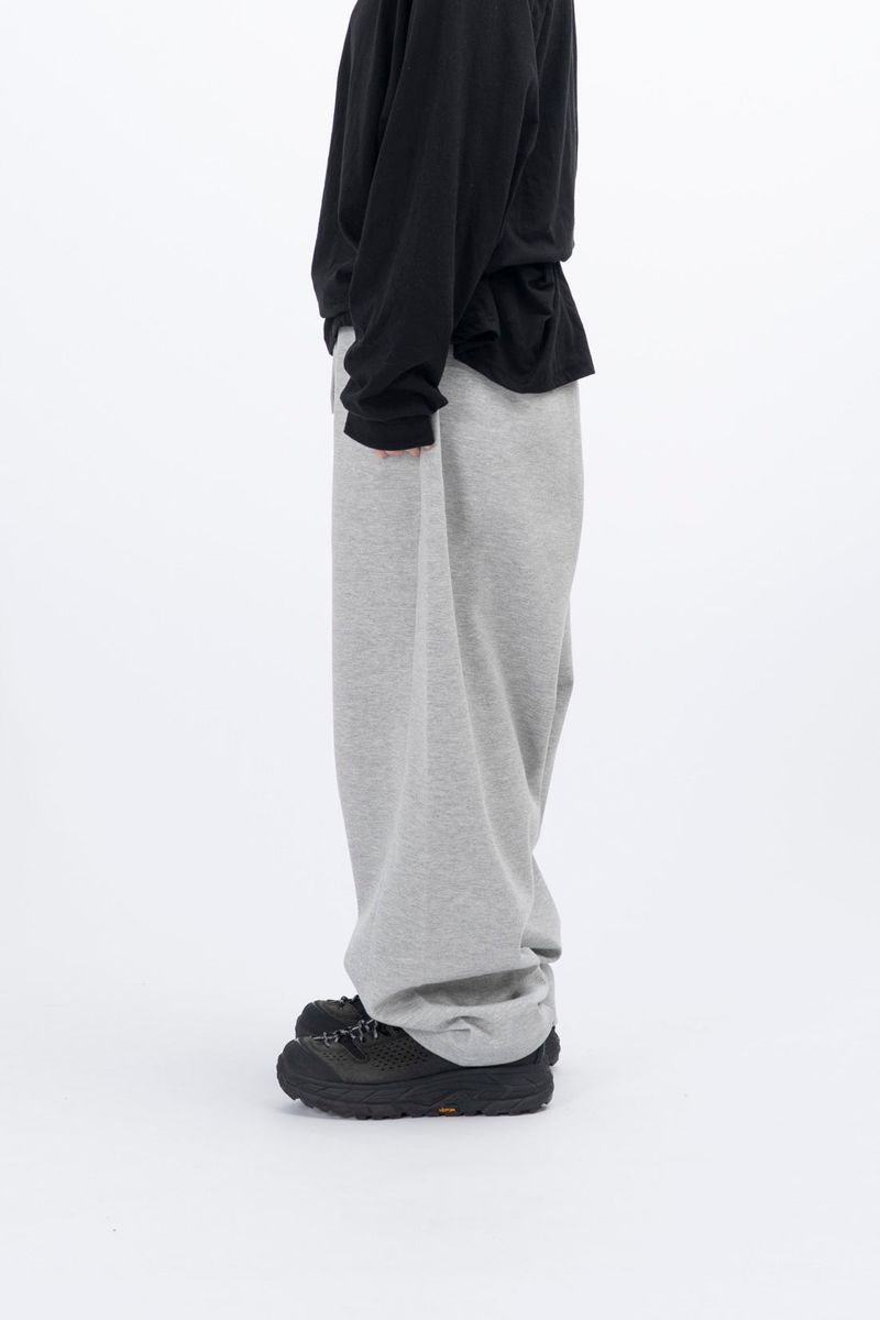 Dora Curve Balloon Belt Sweatpants