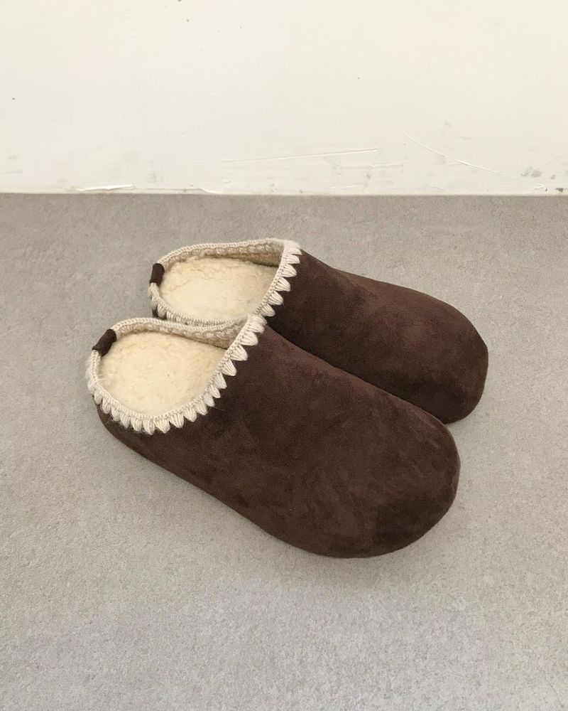 Brownie Stitch Clogs (2 Colors)