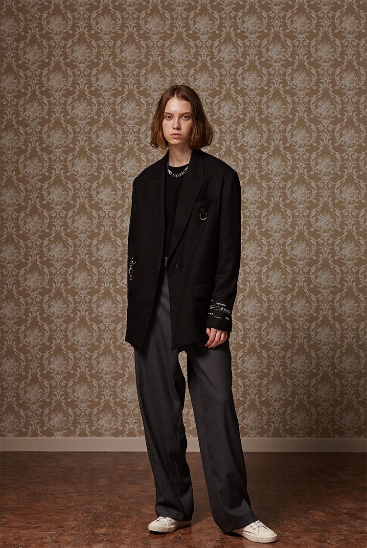 Buckle suit jacket