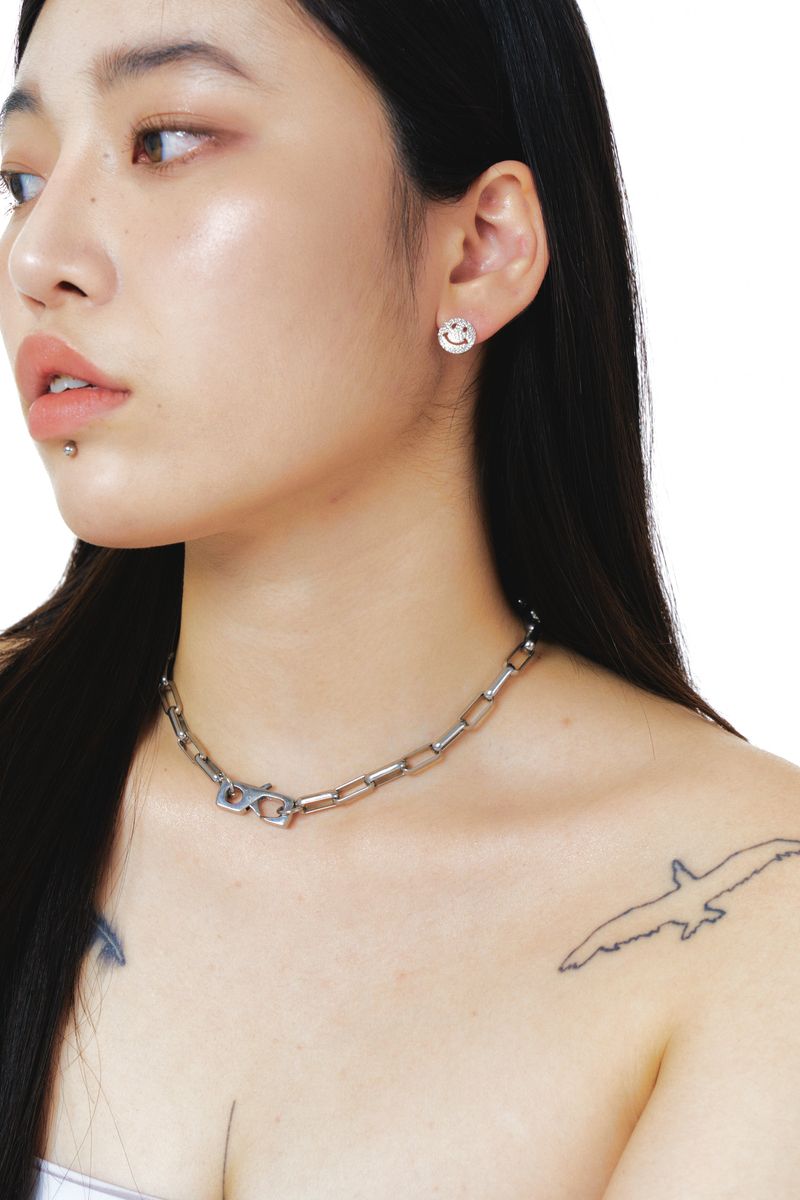 oval chain chocker