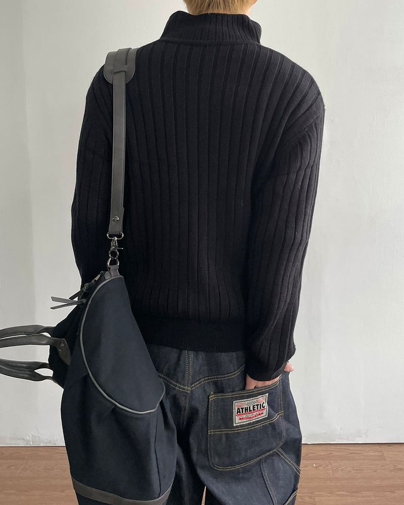 Dot Rivet Ribbed Knit Zip-up