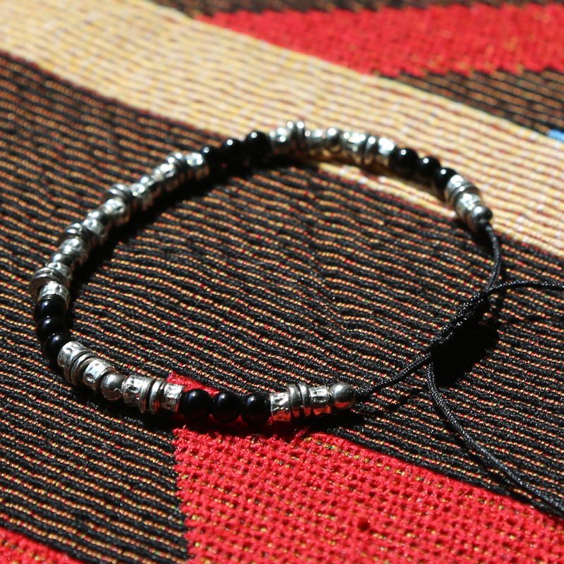 KND（ケイエンド）の「black & antique silver beads bracelet（Accessories）」