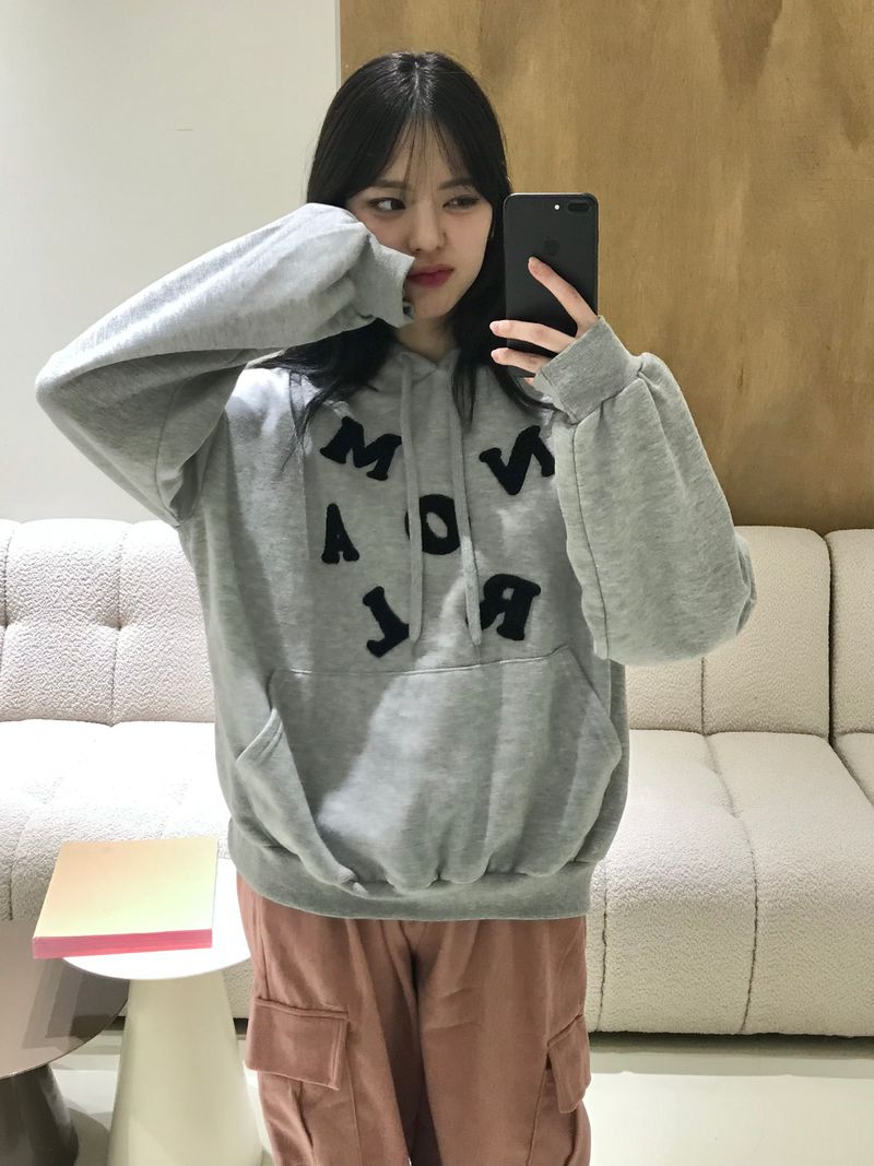 Common over-fit hood T