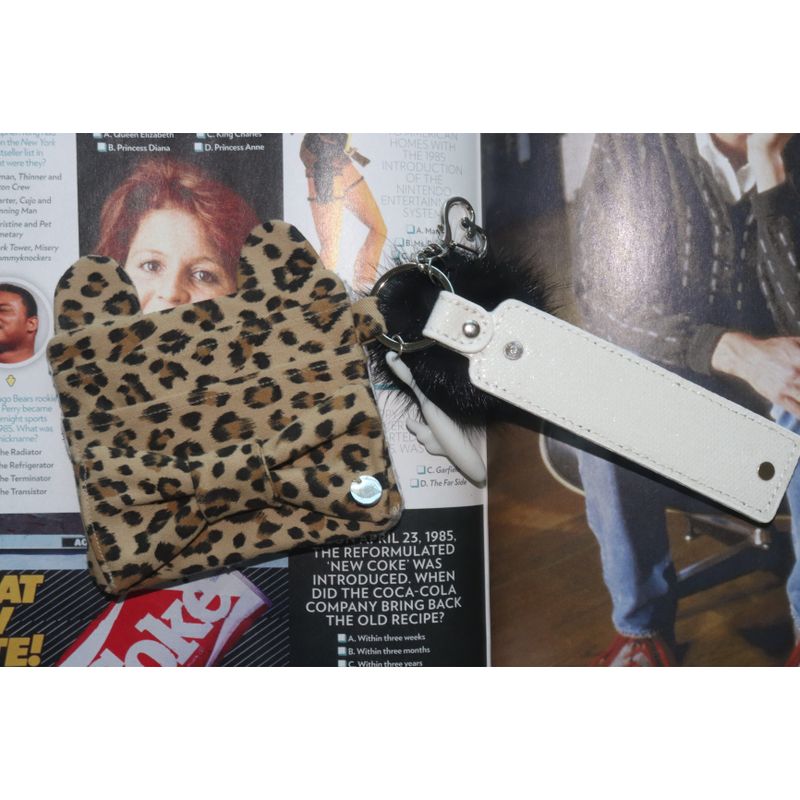 Brush Girl Leopard Wallet (BROWN BEAR)