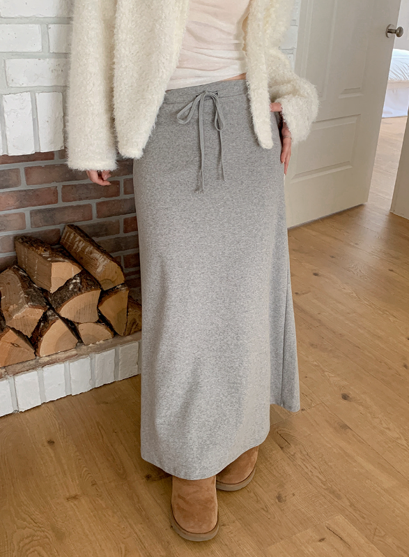 SHOPPERLAND（ショッパーランド）の「OM Sweat Peach Warm Maxi Skirt (3color)（Skirts）」