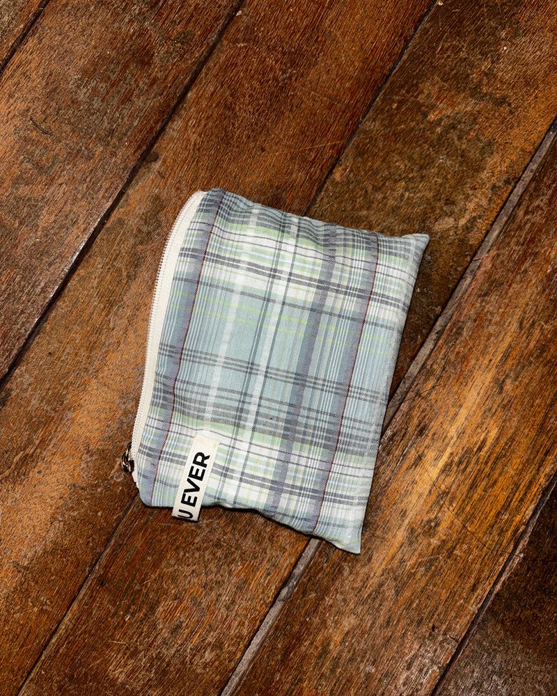 Check flat pouch - blue , M size