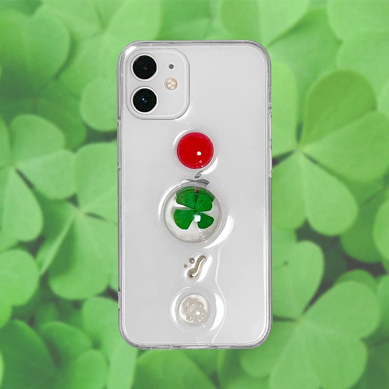 fogmoss（フォグモス）の「[MADE] Lucky clover Resin Case（Smartphone Accessories）」