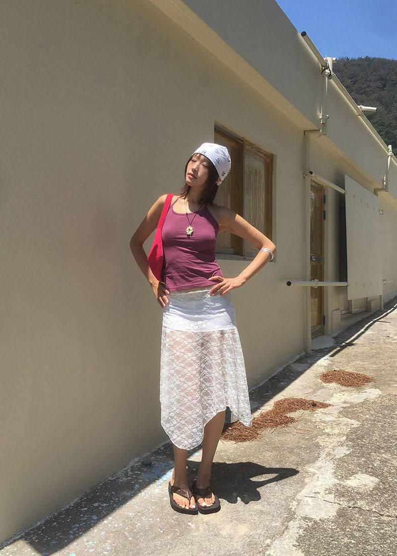 LACE SHIRRING SKIRT