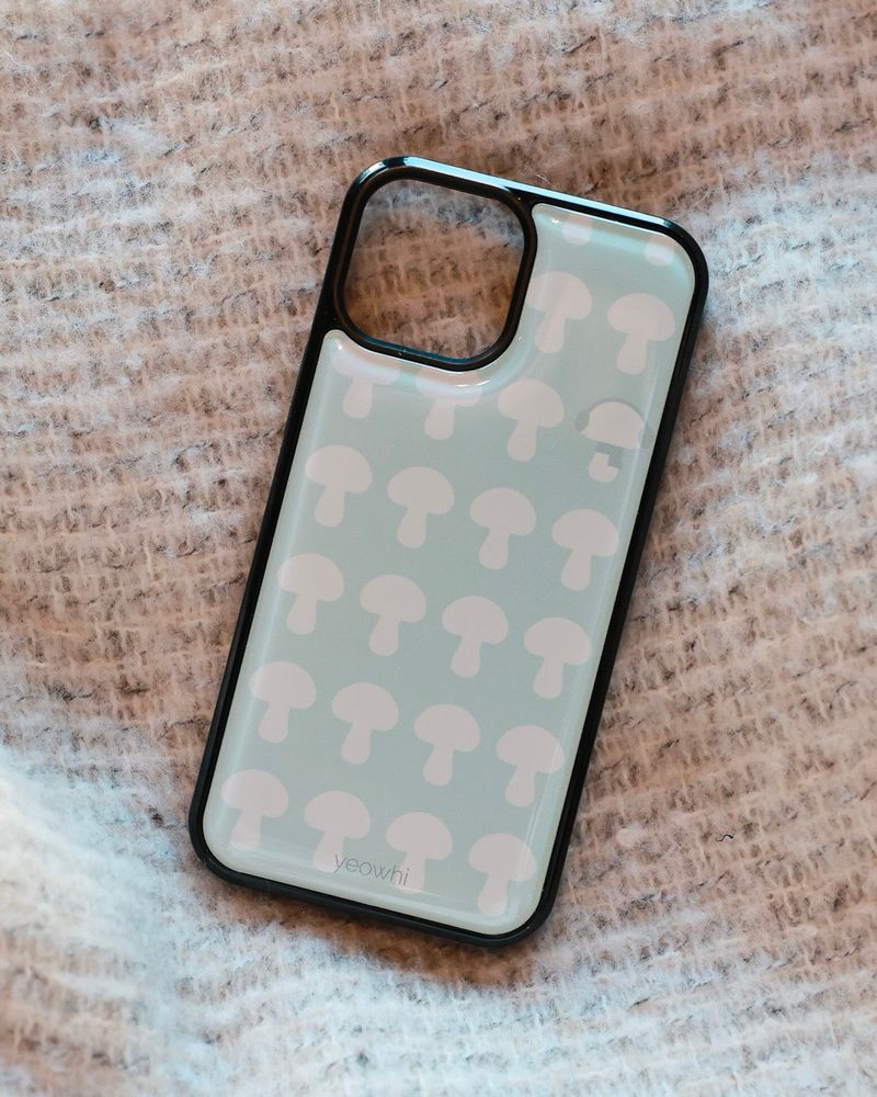 [MADE] mushroom pattern epoxy bumper case_Mint Beige