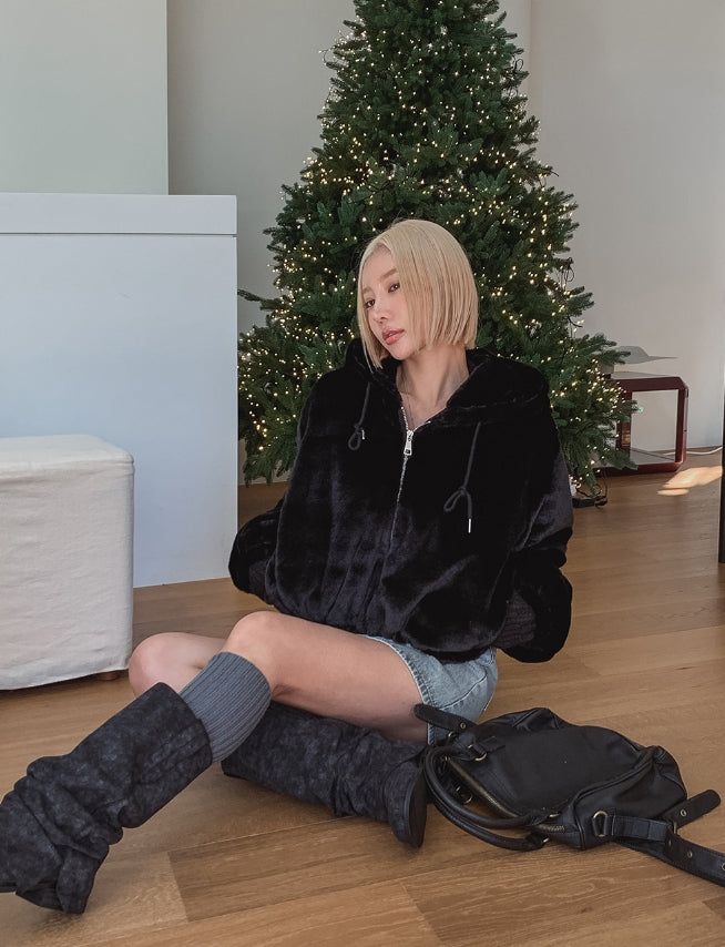 Cardi crop hooded fur jumper