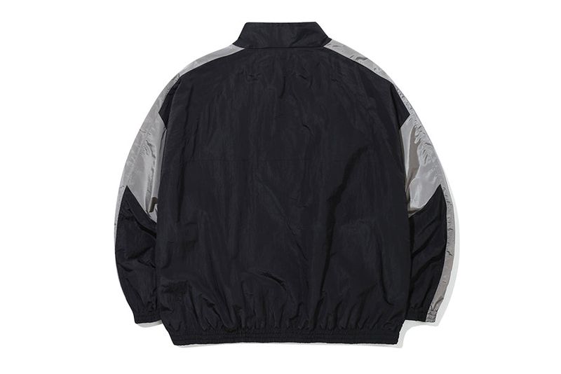 CROSS LINE INCISION WIND JACKET