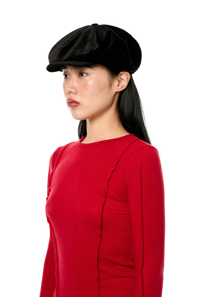 VELVET NEWSBOY CAP / BLACK