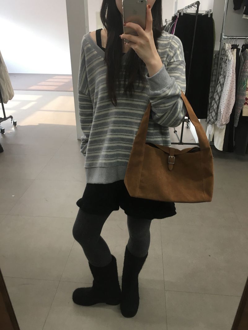 Beurre Suede Shopper Bag (2 Colors)