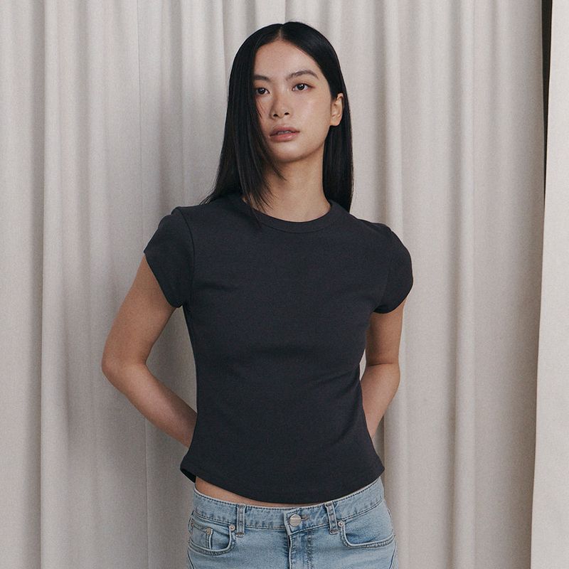 Curetty（キュリティ）の「C 90S ラインベーシックTシャツ_チャコール（トップス）」