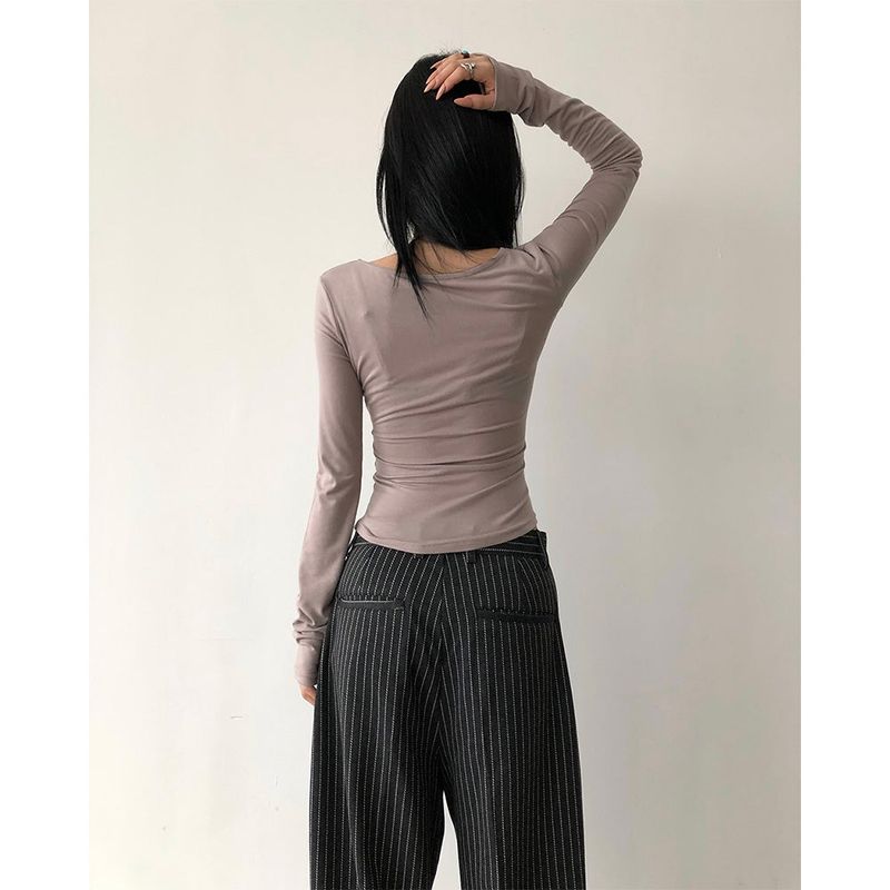 Bai V-neck Frill T