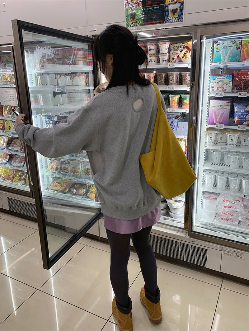 CIRCLE HOLE SWEAT SHIRT (3C)