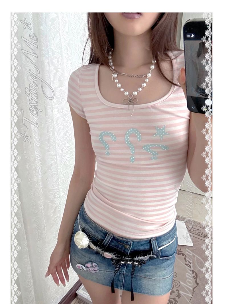 Cute Pastel Striped Graphic Tee - Pink & White U-Neck