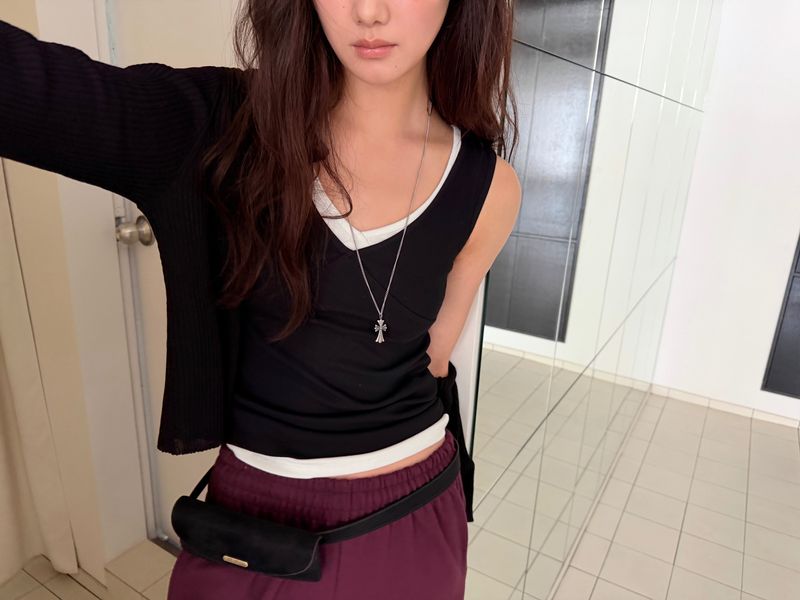 [ORIGINAL] Wheeps V-neck sleeveless