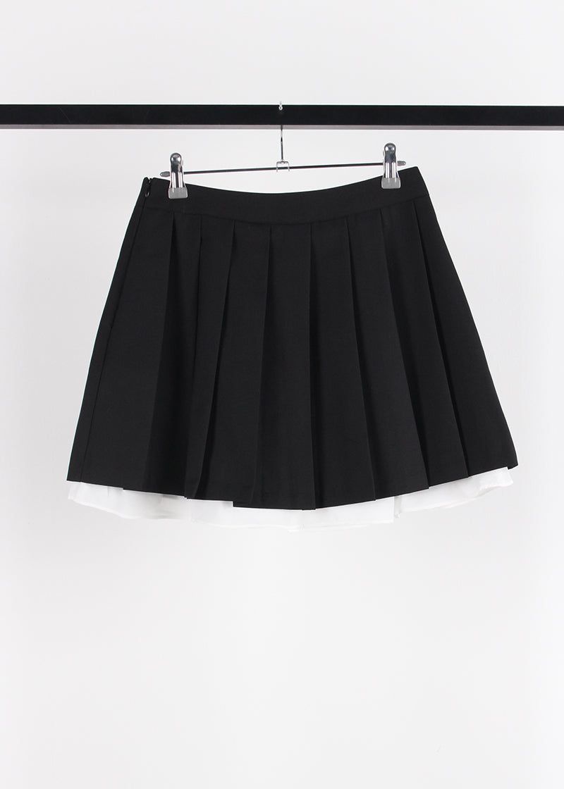 LAYER PLEATS SKIRT