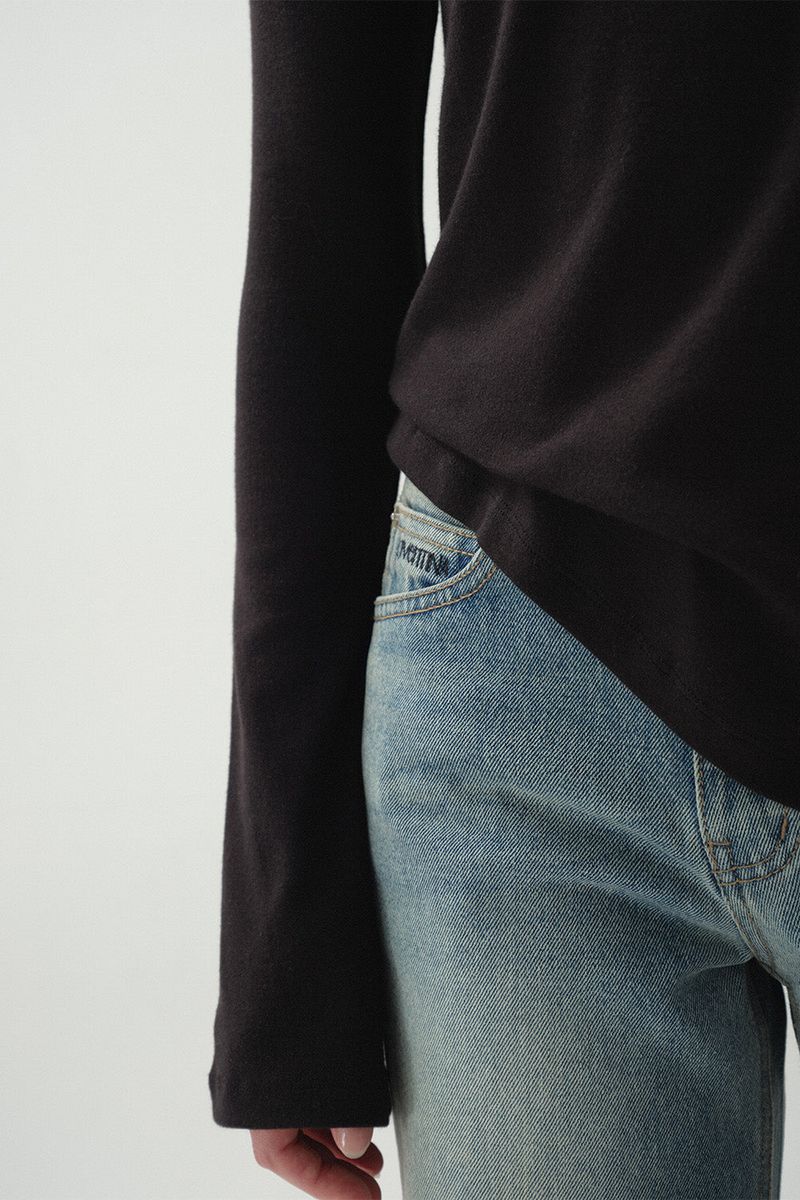 Low Wide Embroidery Denim_Blue