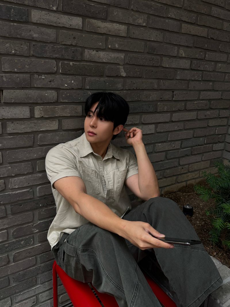 Down pigment dining cargo pants