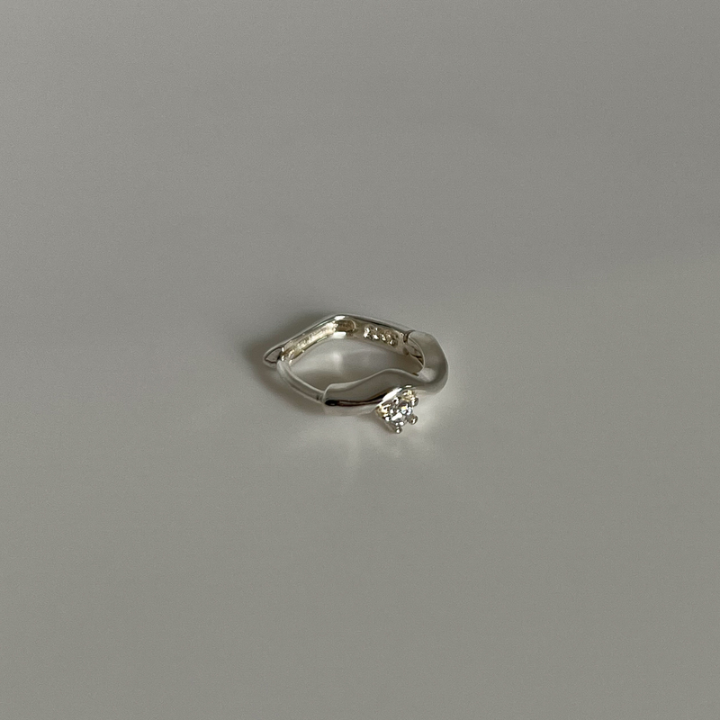 Piece earring (silver)