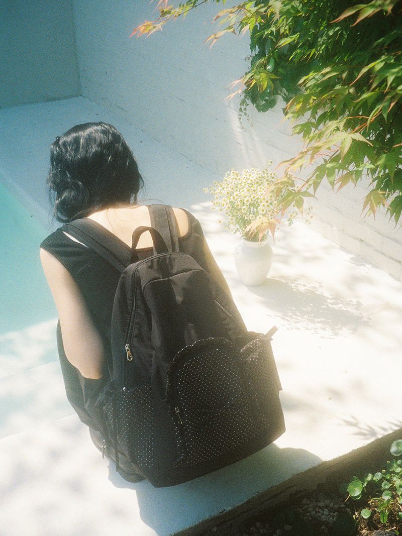 Ruffle ribbon backpack_polka dot black 