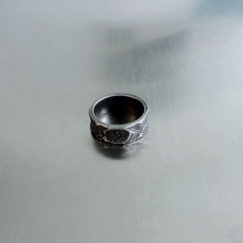 Carved Layer Wide Ring