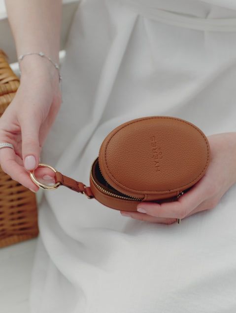 26SS★ Egg Keyring Pouch