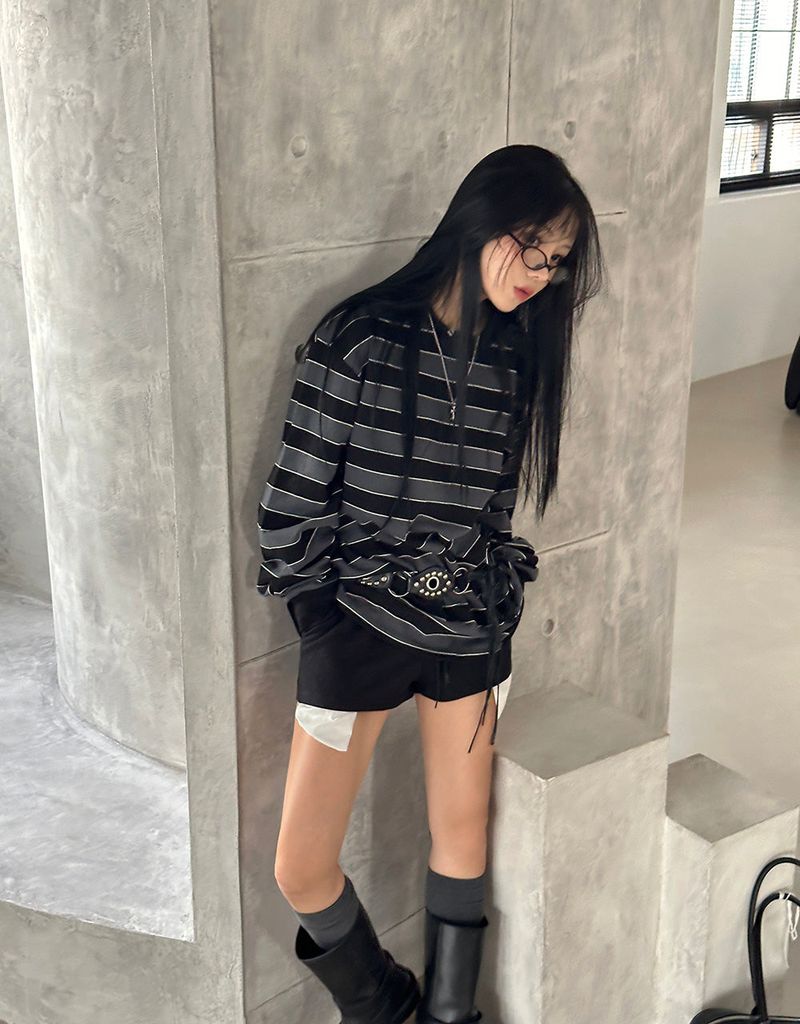 Stripe Dangara. Boxy sweatshirt