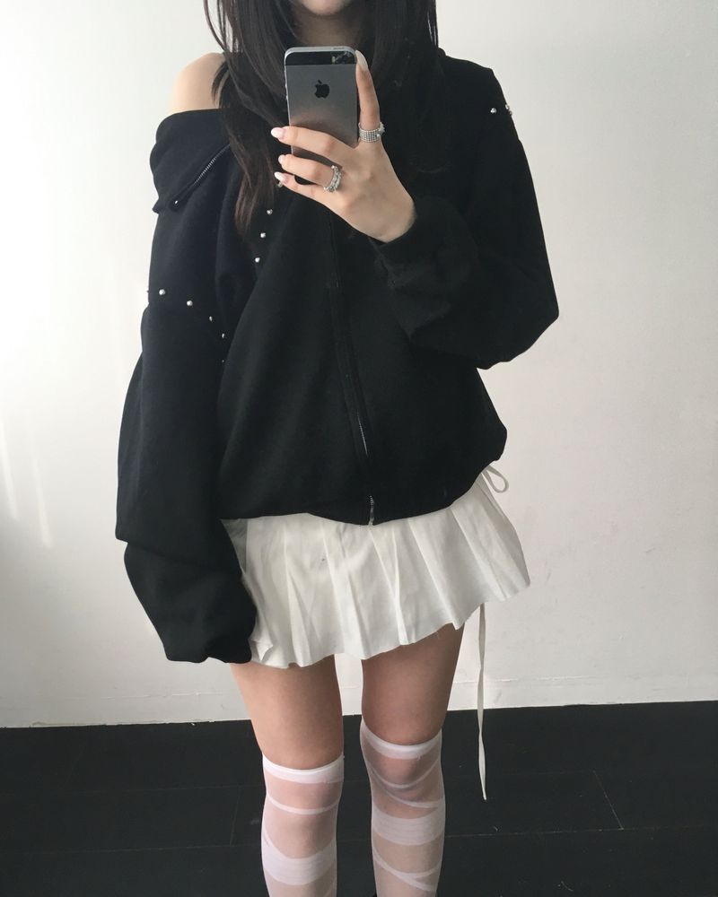 diagonal stud hood jumper