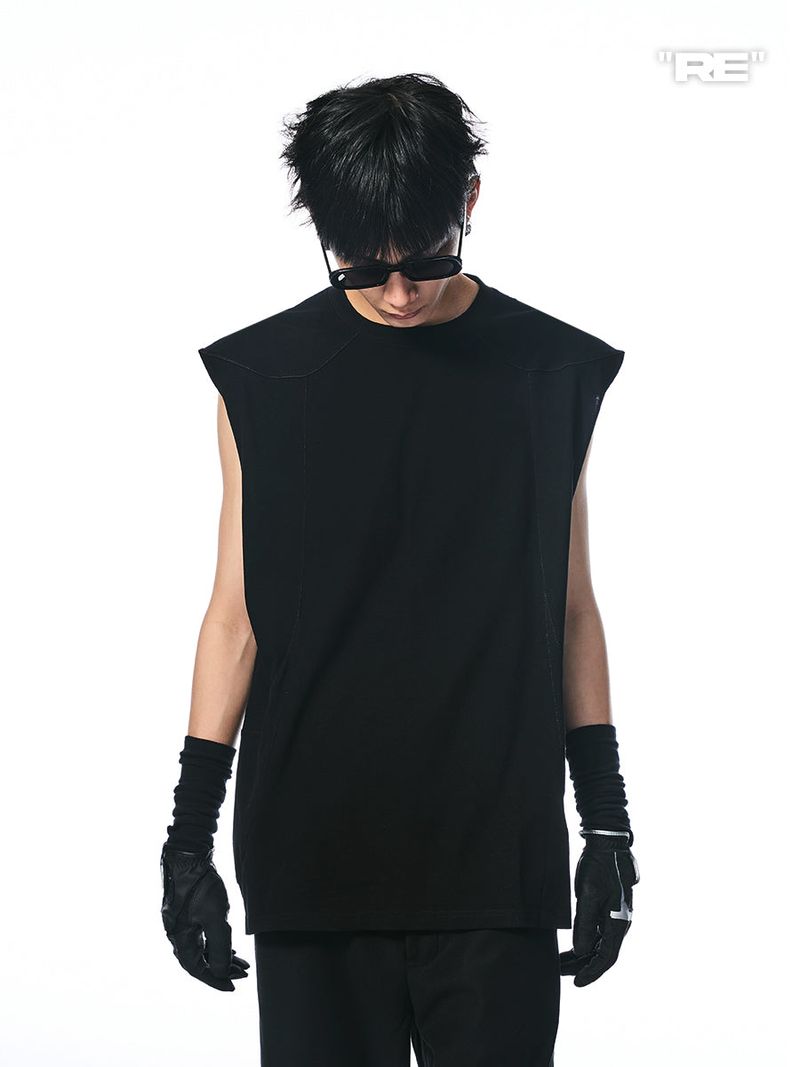 RELABEL Black Striped and Segmented Deconstructed Solid-Colored Shoulder-Padded Three-Dimensional Cut Sleeveless Vest