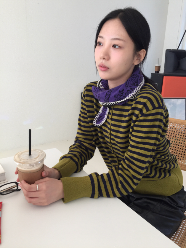 howu(ハウユ)の「ブルー配色ダンガラニットカーディガン(3c)(トップス)」