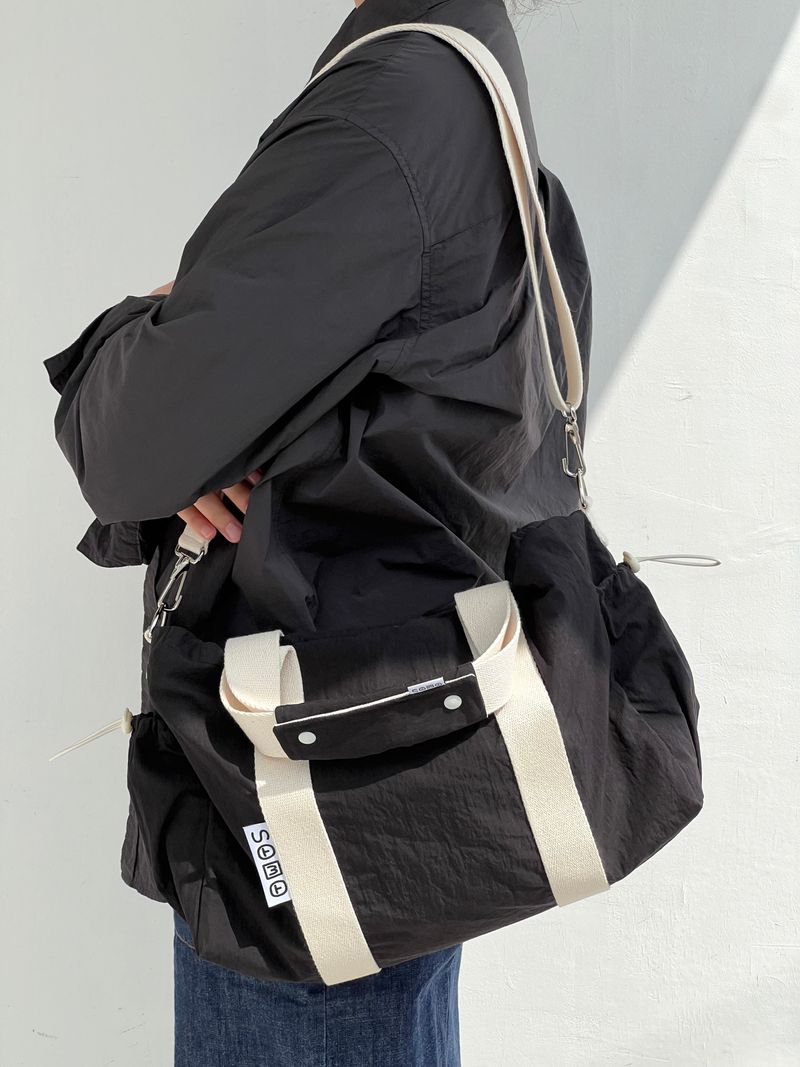 Holiday Mood Bag-black