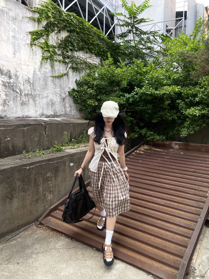 Mori Checkered Midi Skirt