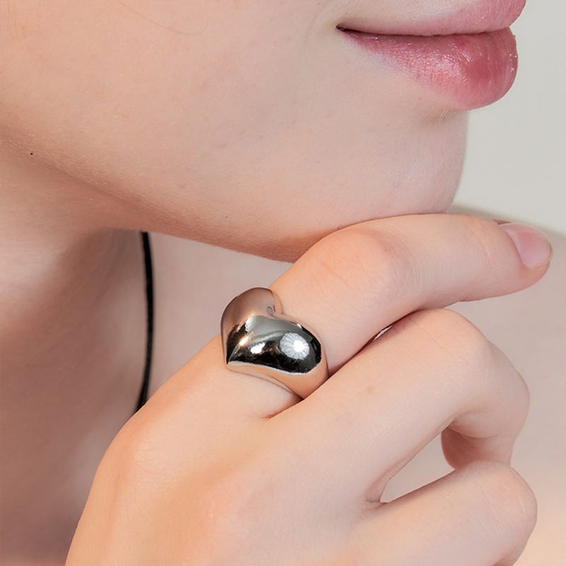 Hei（ヘイ）の「volume heart ring（Accessories）」