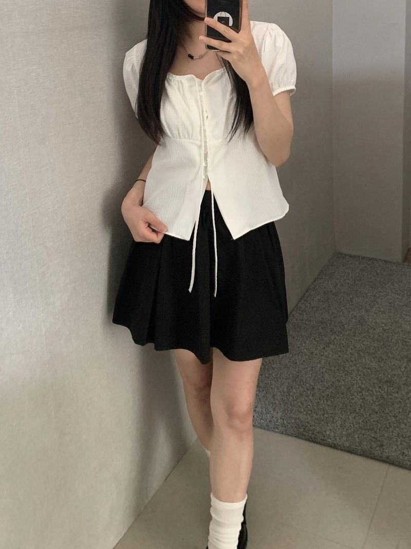 Barrier flare mini skirt
