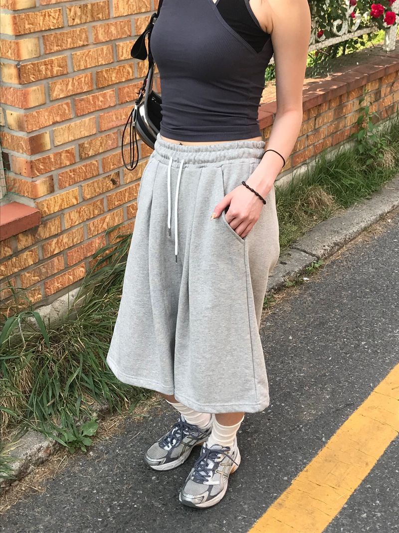 Arco iris（アルコイリス）の「Freedom bermuda sweat pants（Pants）」