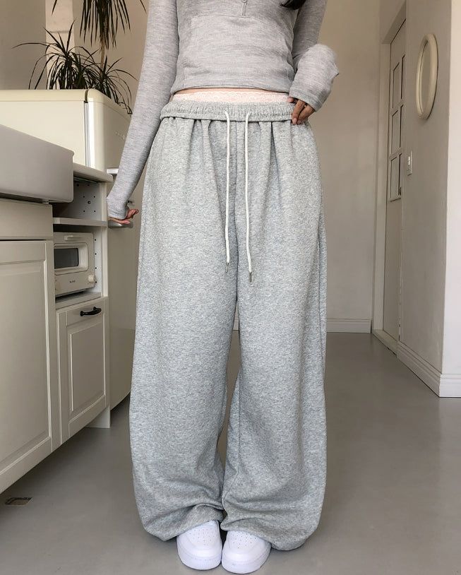 Grainy Wide Training Pants