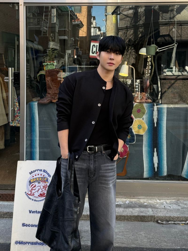 League wool crop cardigan jacket