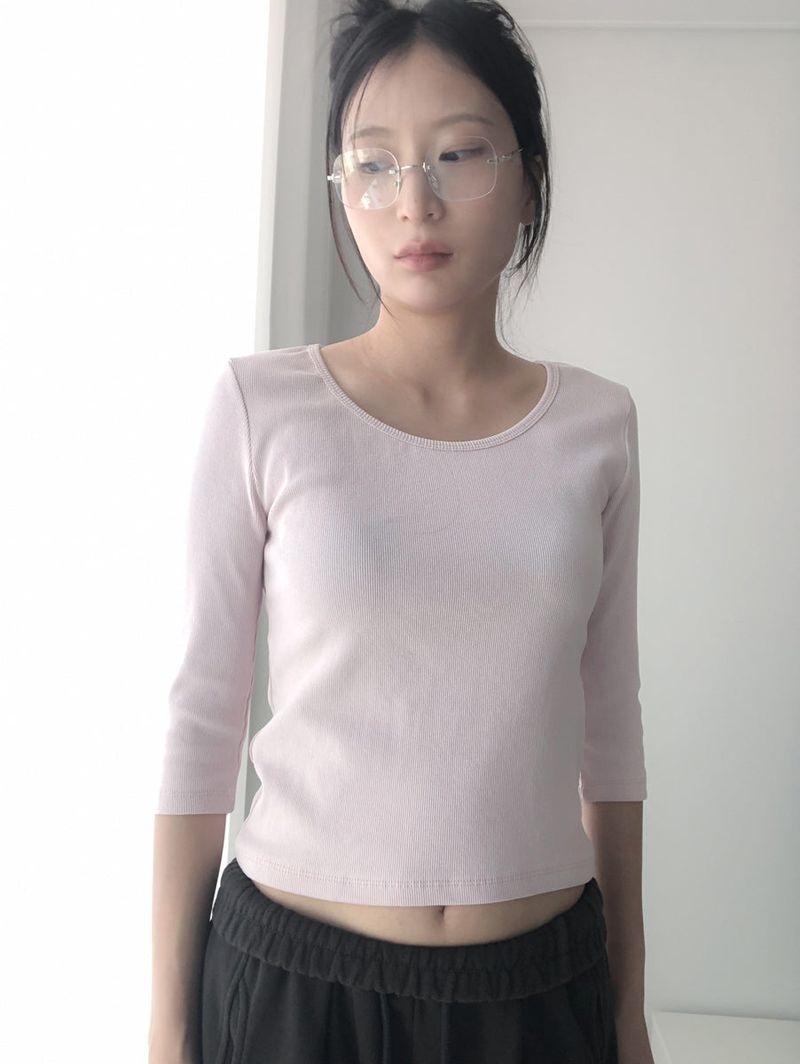 three-quarter tee (4c)