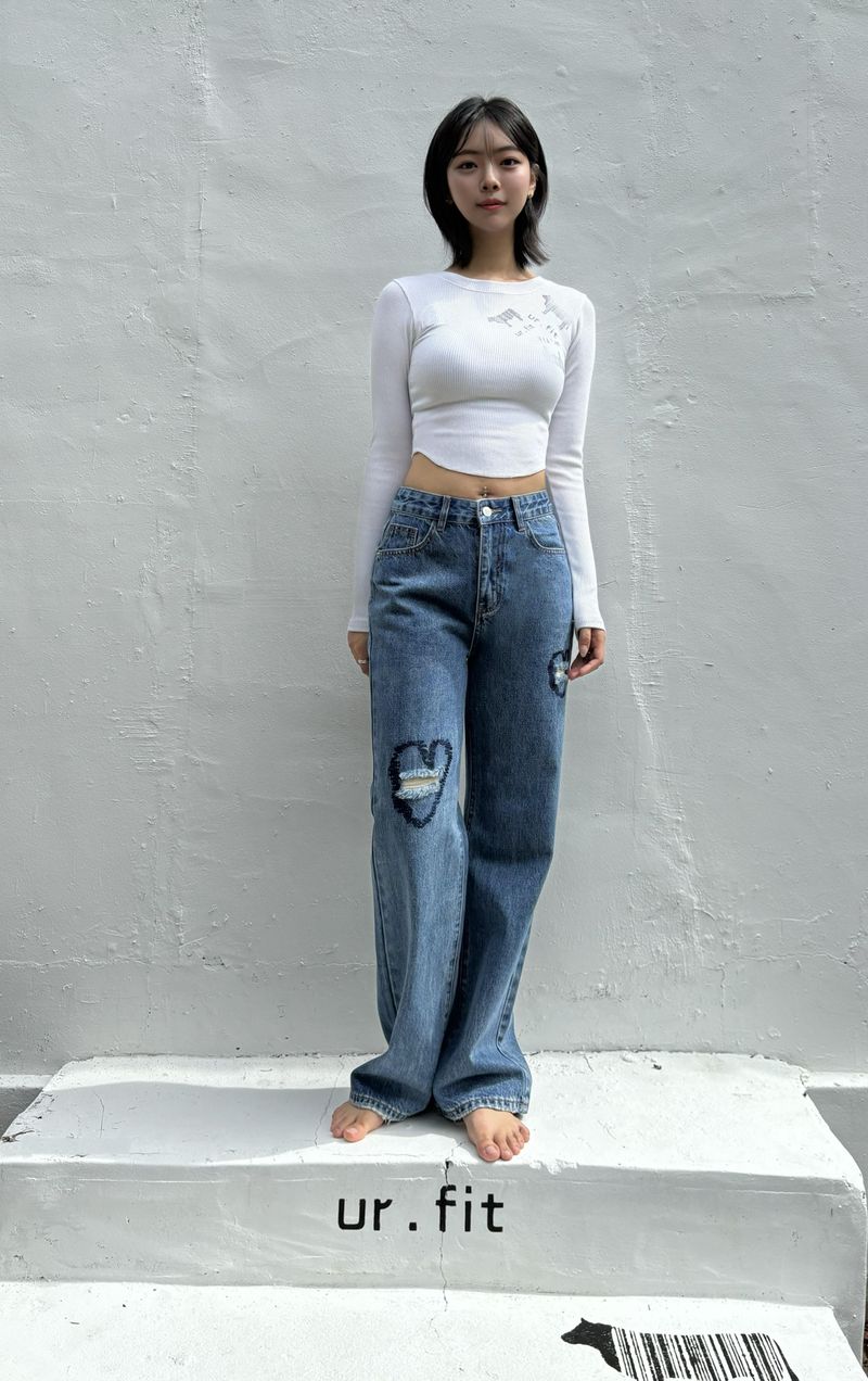 VINTAGE EMBROIDERED DENIM PANTS code 17911
