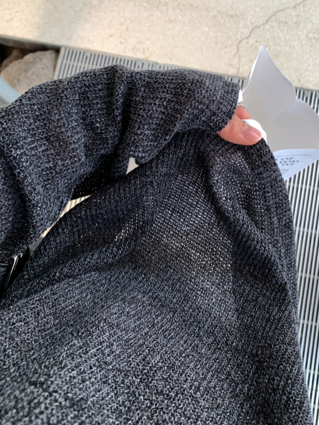 Izab Round Loose Fit Knit