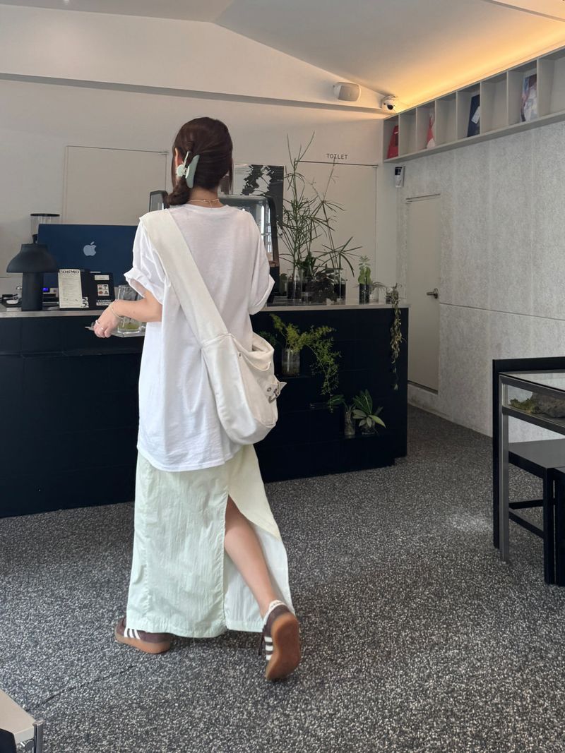 straight fit maxi skirt (cucumber green)