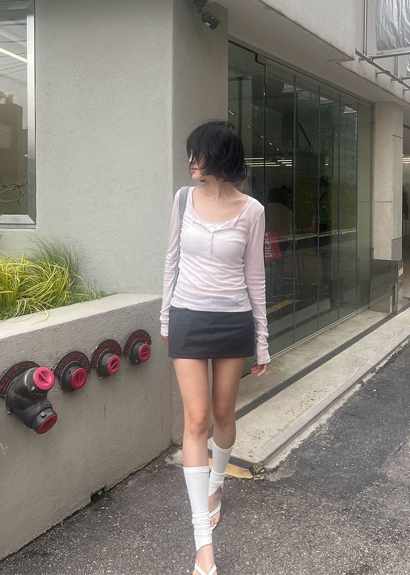 LOW MINI SKIRT