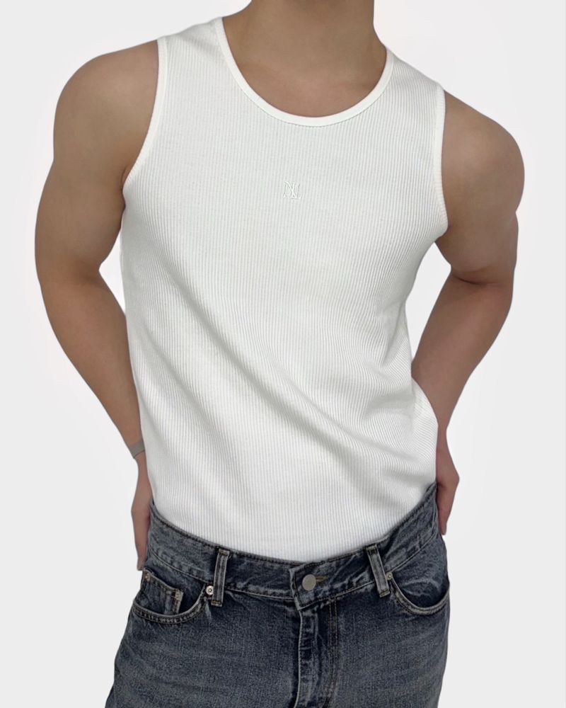 Nouvelle Lumiere(ヌヴェルルミエール)の「Code Sleeveless White(Tops)」