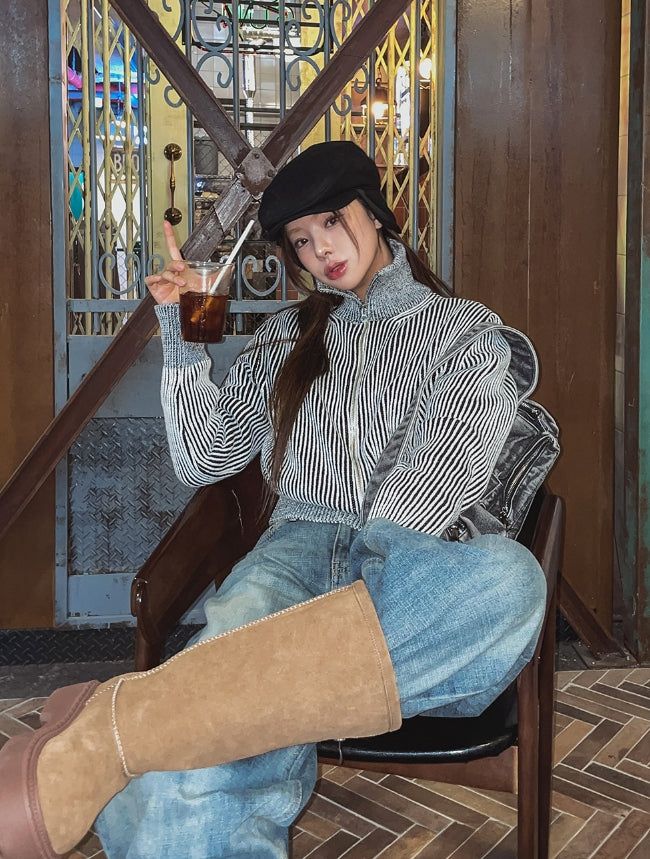 Doa Two Way Knit Zip-up